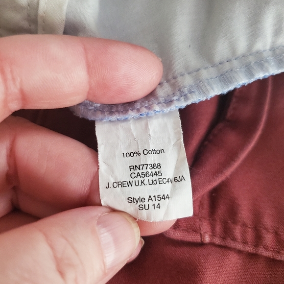 Refuge rust/red button front shorts - Picture 6 of 6